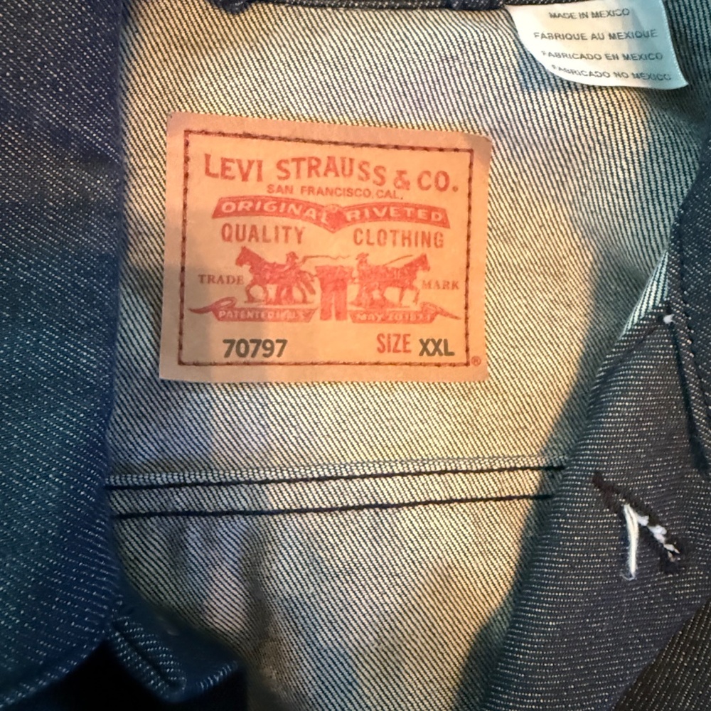 Levi jacket - Picture 2 of 3